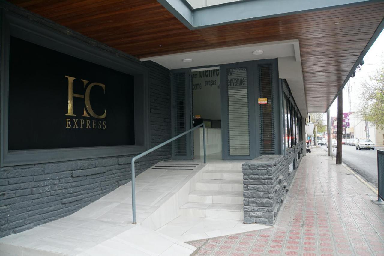 Hotel HC Express Monterrey Exterior foto